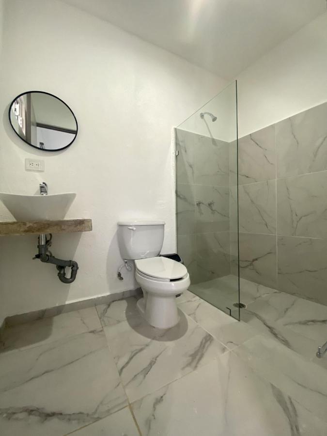Aparthotel Casa Colibri El Cuyo Extérieur photo